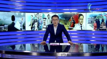 MongolTV's Lkhagva Erdene presenting Panama Papers stories