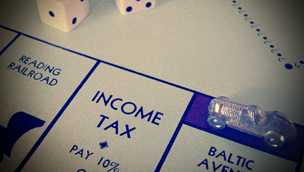 Monopoly game - income tax