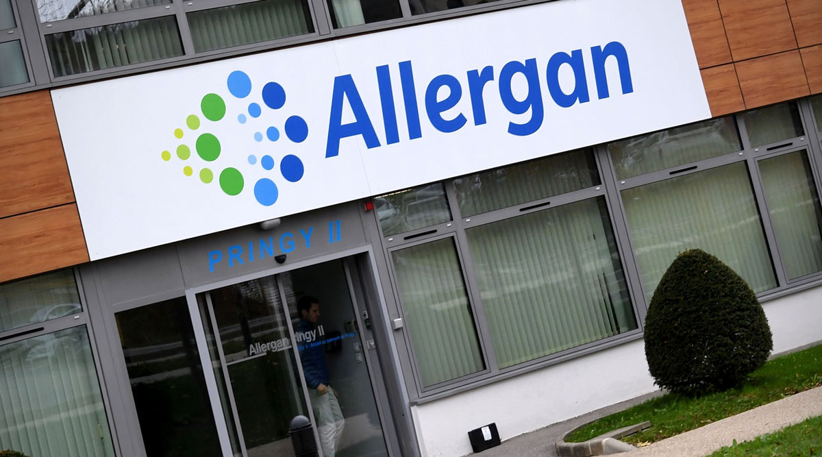 FDA warns Allergan over breast implant studies