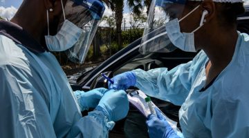 people get tested for covid19 from their cars
