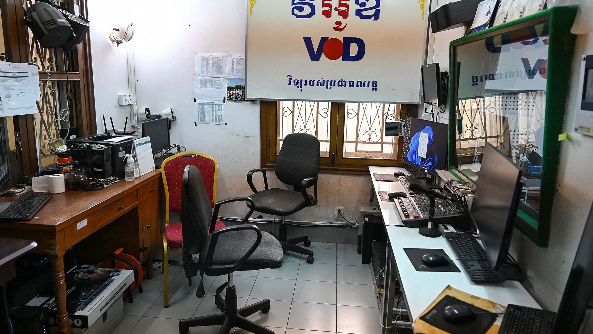 ICIJ Cambodian media partner has no hope of reopening after forced government closure